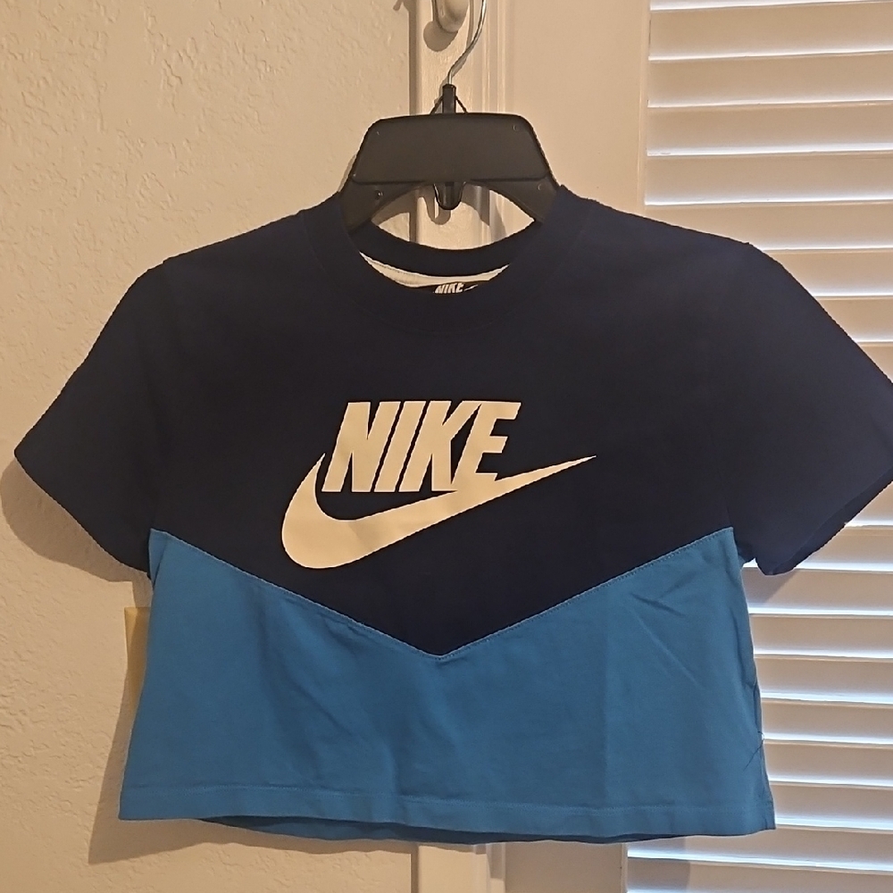 Nike Blue and White Short Sleeve Tee